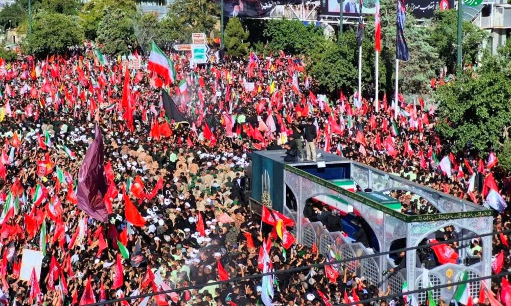 مراسم تشییع پیکر مطهر آقای شهید ایران – مشهد